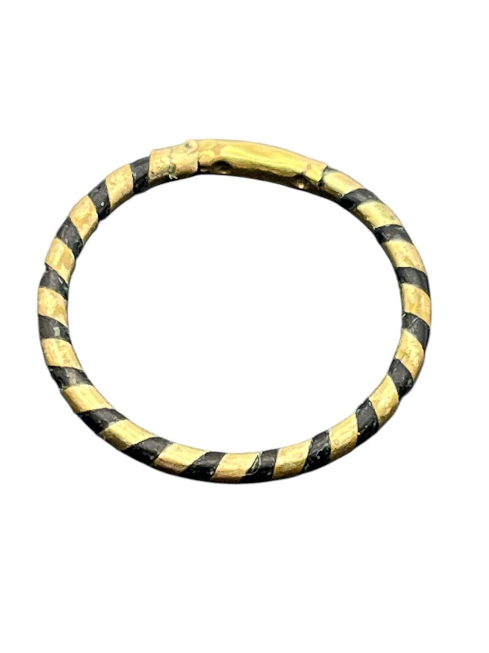 Victorian gold tone wrapped spiral vintage ring size 6.75 Elephant hair antique